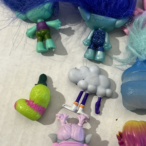 DreamWorks Trolls World Tour Toy Dolls HUGE Lot Figures - Picture 8 of 12